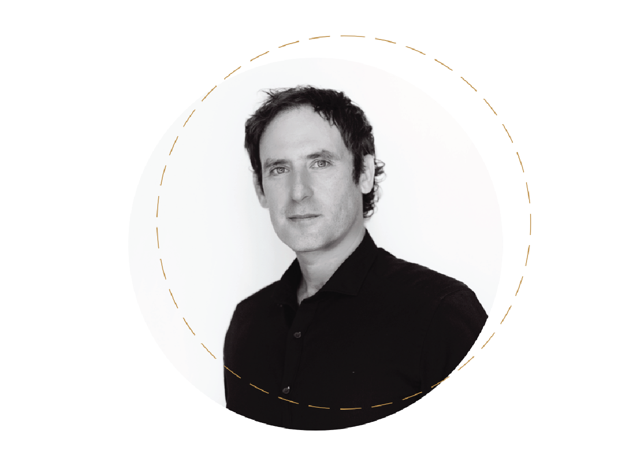 Jonas Scholl, Chief Executive Officer at POI Business Interiors